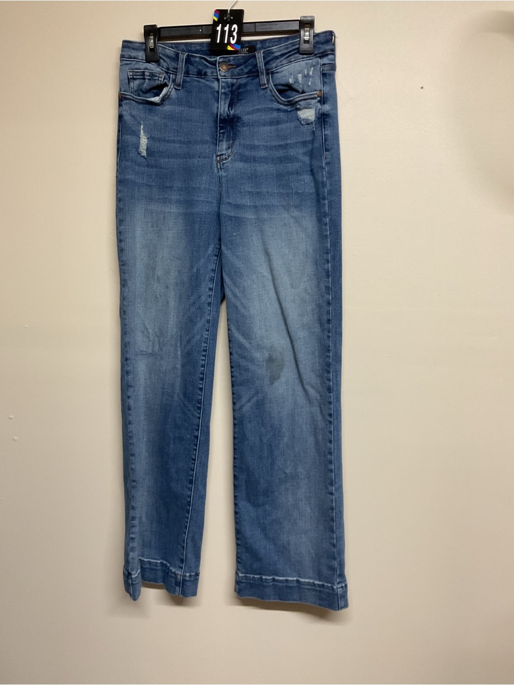 Straight-Leg Women's Jeans in Light Blue Denim